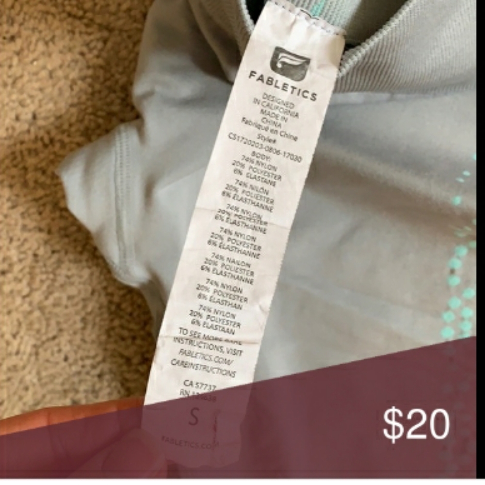 Fabletics cropped legging - Picture 3 of 5
